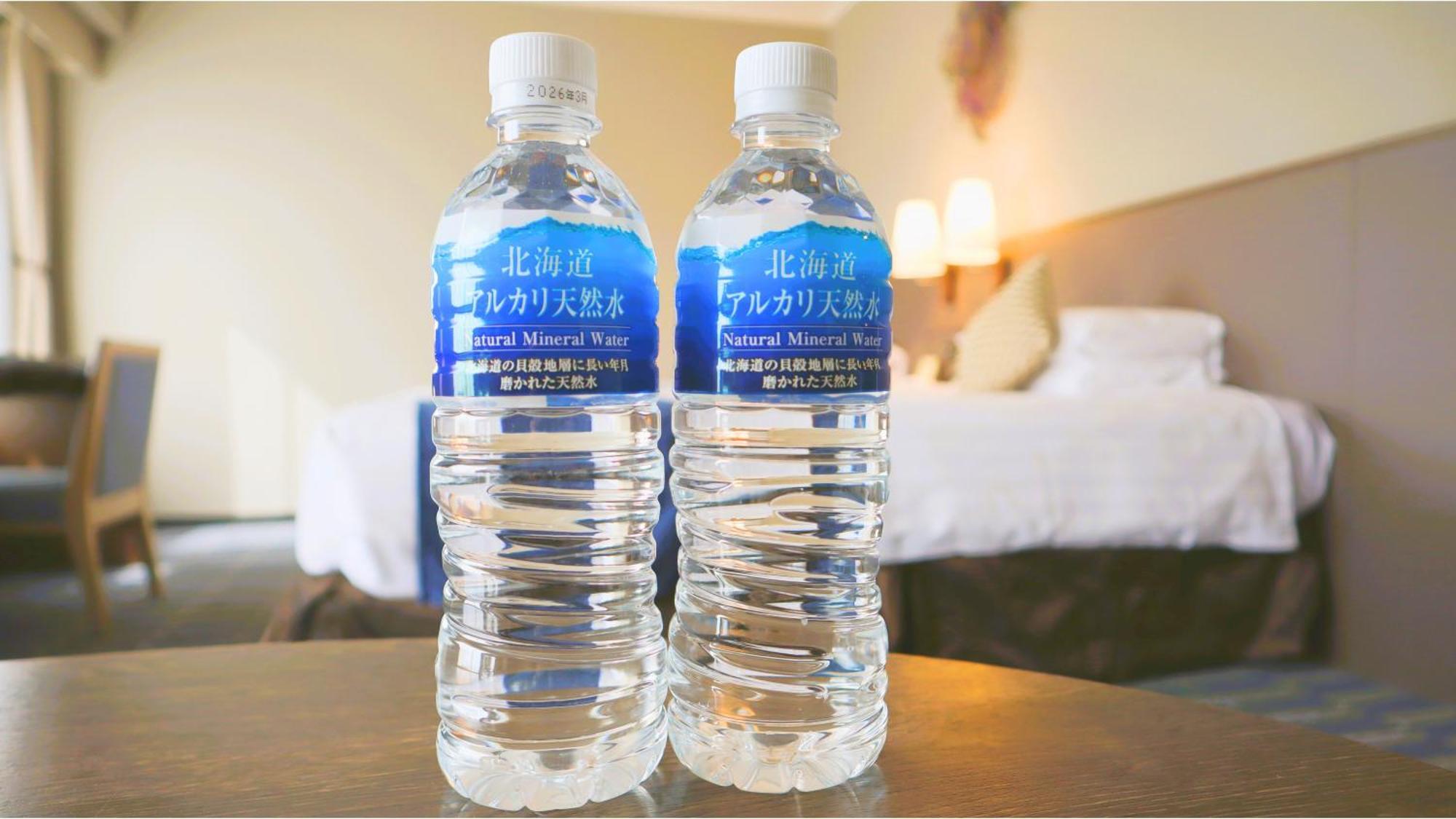 Premier Hotel Nakajima Park סאפורו מראה חיצוני תמונה Bottled water