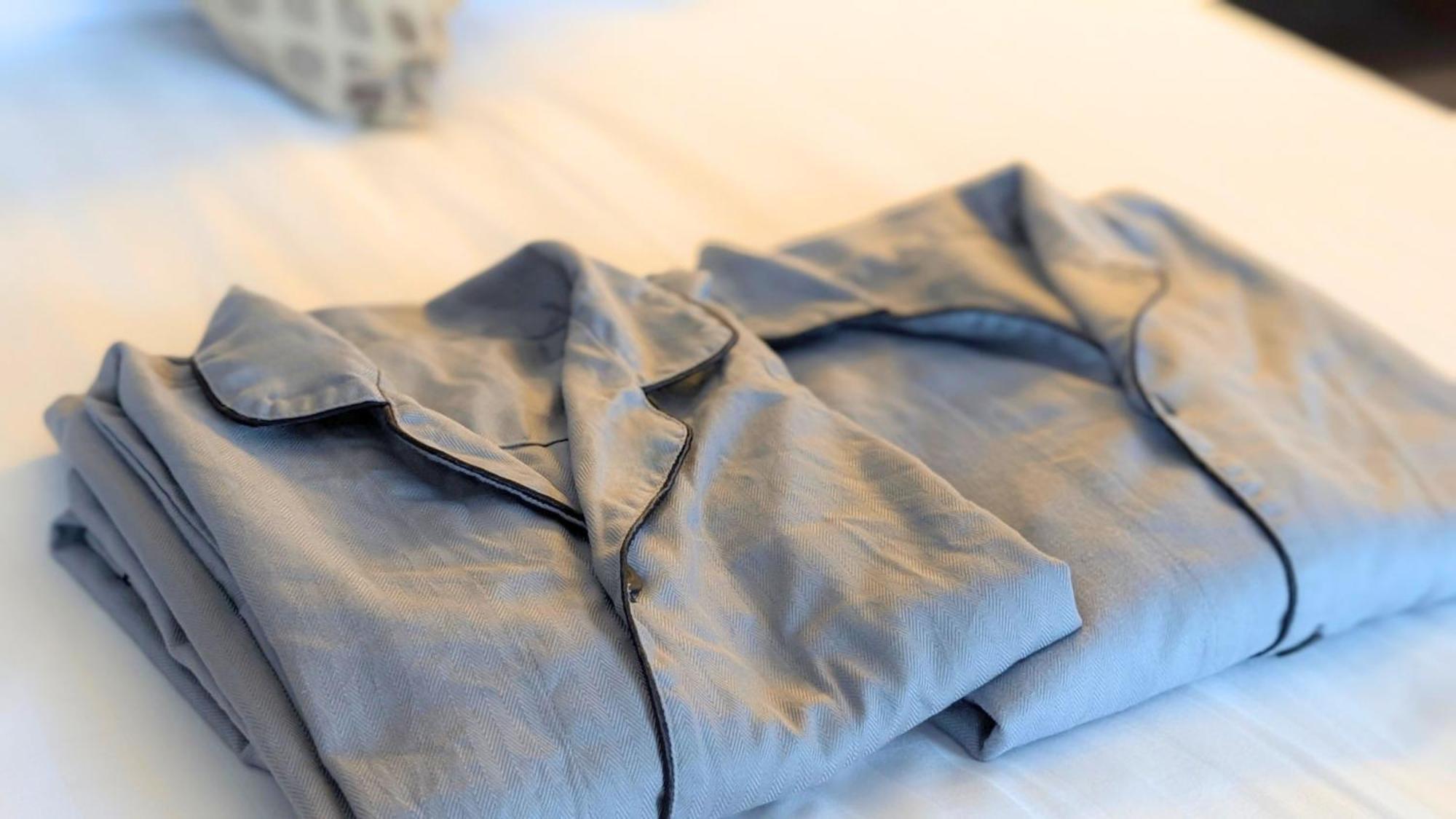 Premier Hotel Nakajima Park סאפורו מראה חיצוני תמונה Silk pajamas